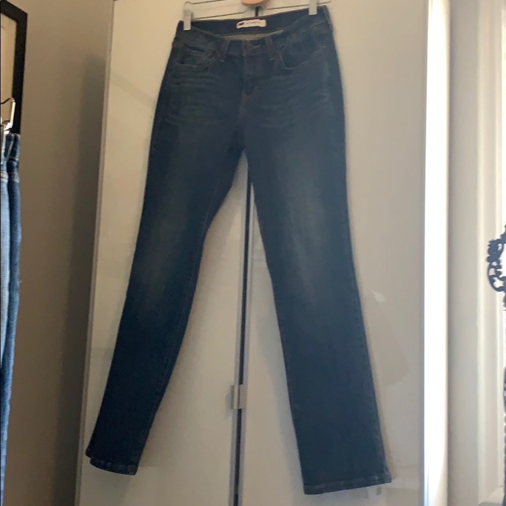 Levi Straight leg jeans Dark wash